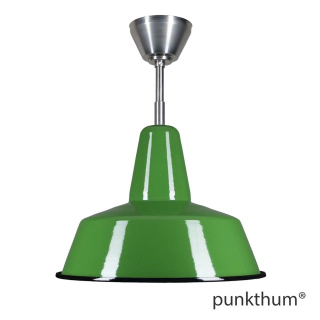 Grosse grüne Fabriklampe, Emaillelampe mit Stahlrohr-Aufhängung und Baldachin.