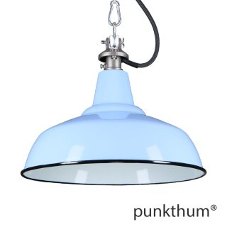 Hellblaue Emaillelampe, Industrielampe mit Stahlguss-Aufhängung und schwarzem Textilkabel.